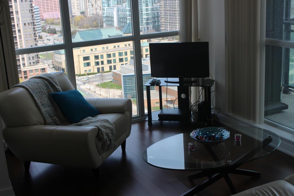 Elite Suites Mississauga Eksteriør billede